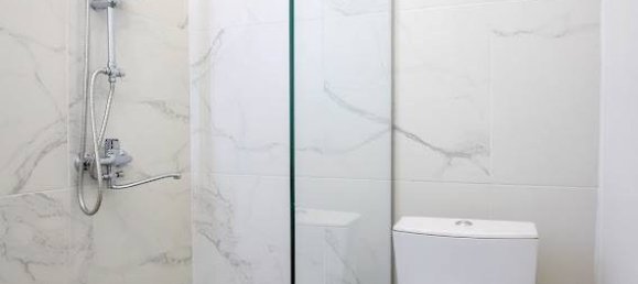 2-salle Appartement à Tbilisi, Georgia No. 16 16