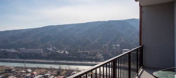 2-salle Appartement à Tbilisi, Georgia No. 16 19