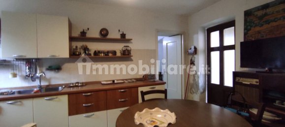 Casa de 3 dormitorios en Carezzano, Italy No. 292197 2