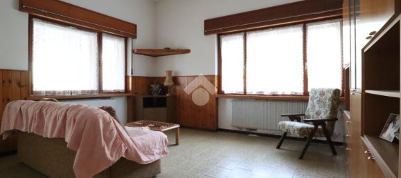 Дом с 3 комнатами в Удине, Италия № 173998 15