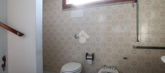 Дом с 3 комнатами в Удине, Италия № 173998 2