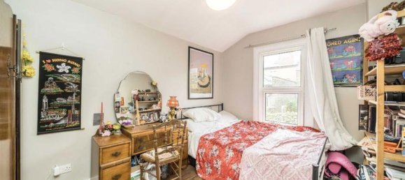 3 bedrooms House in Brockley, United Kingdom No. 10057 7