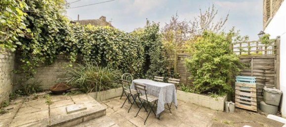 3 bedrooms House in Brockley, United Kingdom No. 10057 4