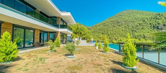 Villa 9+1 in Antalya, Turkey No. 33956 6