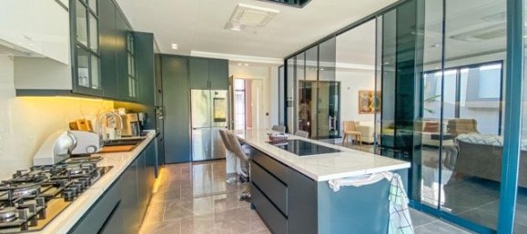 Villa 9+1 in Antalya, Turkey No. 33956 13