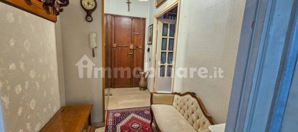 3 bedrooms Apartment in Rome, Italy No. 8832 5