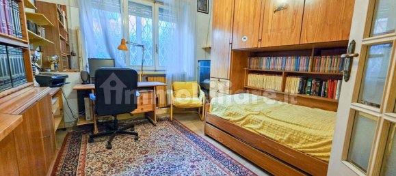 3 bedrooms Apartment in Rome, Italy No. 8832 12