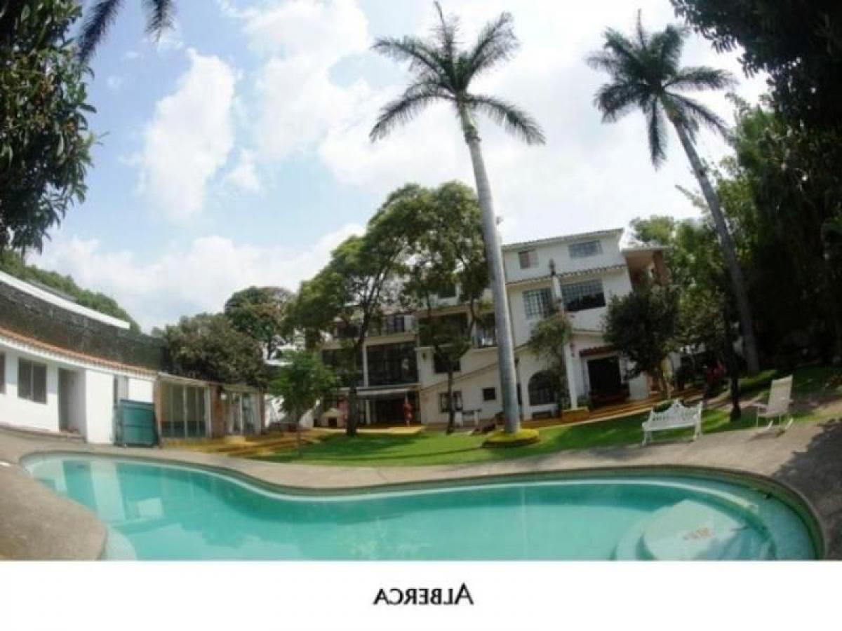 7 bedrooms House in Morelos, Mexico No. 165344