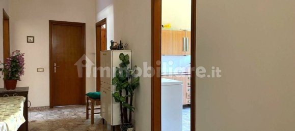 3 bedrooms Apartment in Borgia, Italy No. 291294 7