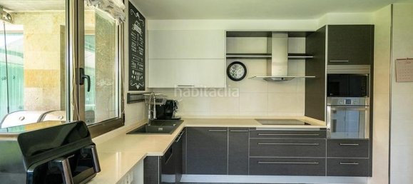 5 bedrooms House in Mompia, Spain No. 172431 9