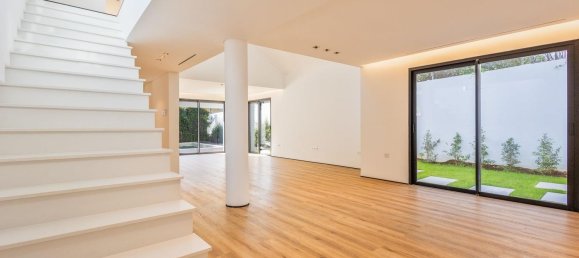 5 bedrooms House in Cascais, Portugal No. 107734 15