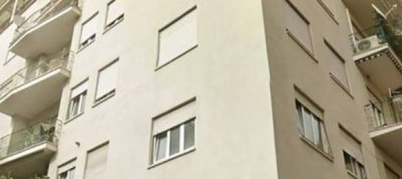 3 bedrooms Apartment in Rome, Italy No. 276821 15