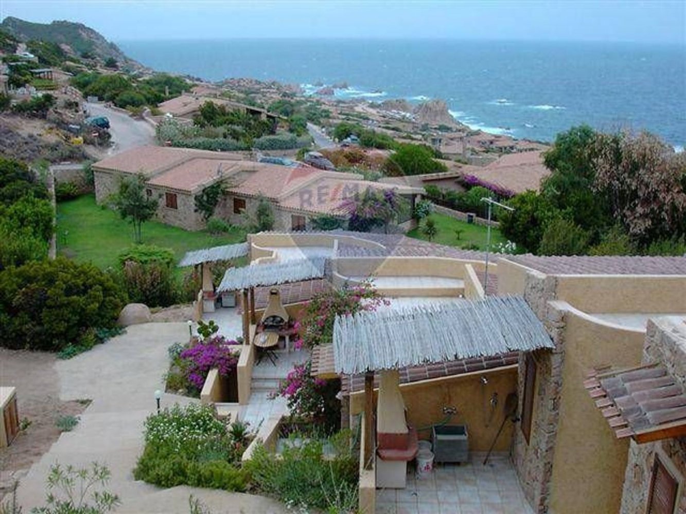 Дом с 3 комнатами в Тринита д’Агульту э Виньола, Италия № 218149