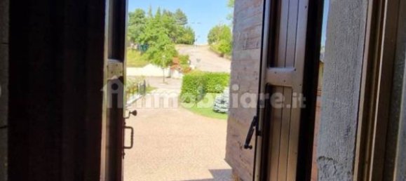 4 bedrooms House in Montecreto, Italy No. 208883 7