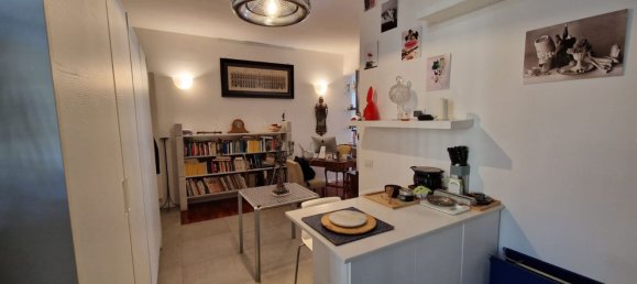 4 bedrooms Apartment in Naples, Italy No. 327453 10