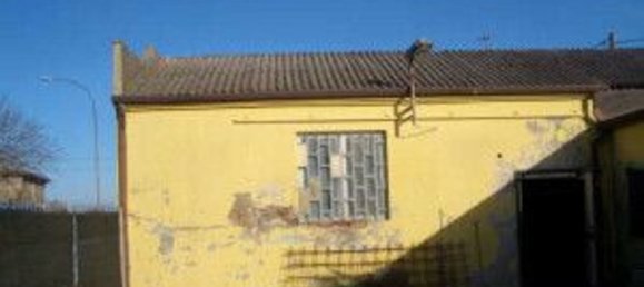 307m² Commercial property in Ariano nel Polesine, Italy No. 354858 5