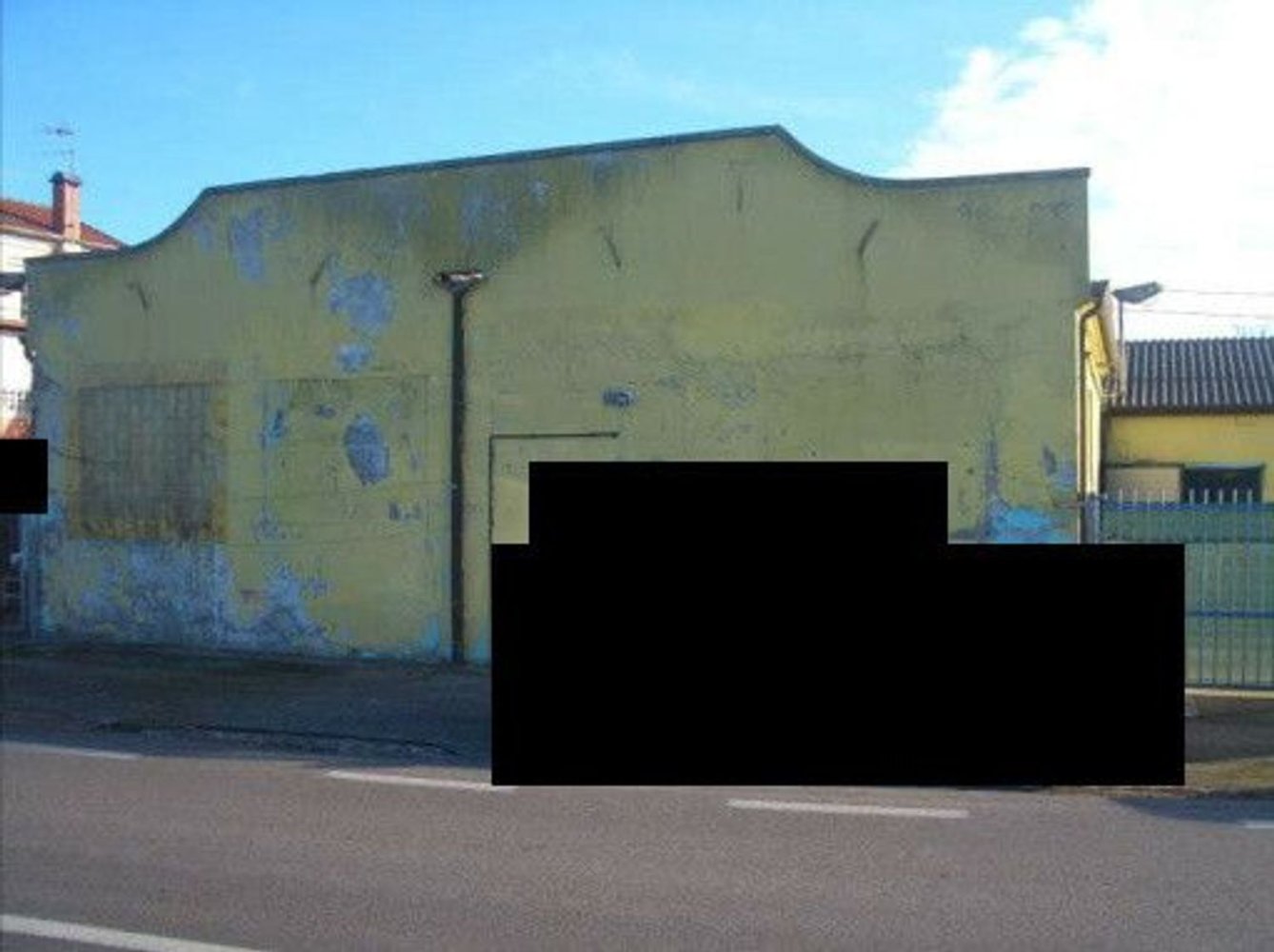 307m² Commercial property in Ariano nel Polesine, Italy No. 354858