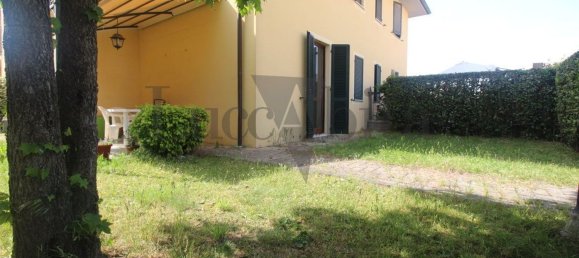 Apartamento de 3 divisões em Lucca, Italy N.º 284008 4