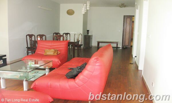 3 bedrooms Apartment in Tay Ho, Vietnam No. 6036