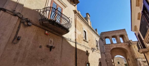 3 bedrooms Castles in Torremaggiore, Italy No. 31769 21