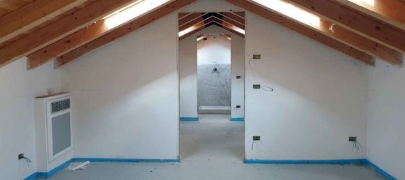 Propriété commerciale à Nerviano, Italy 76m² No. 64308 2