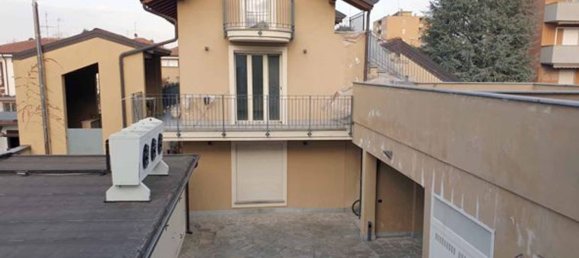 Propriété commerciale à Nerviano, Italy 76m² No. 64308 12