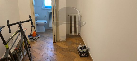 4 bedrooms Apartment in Massa, Italy No. 313690 4