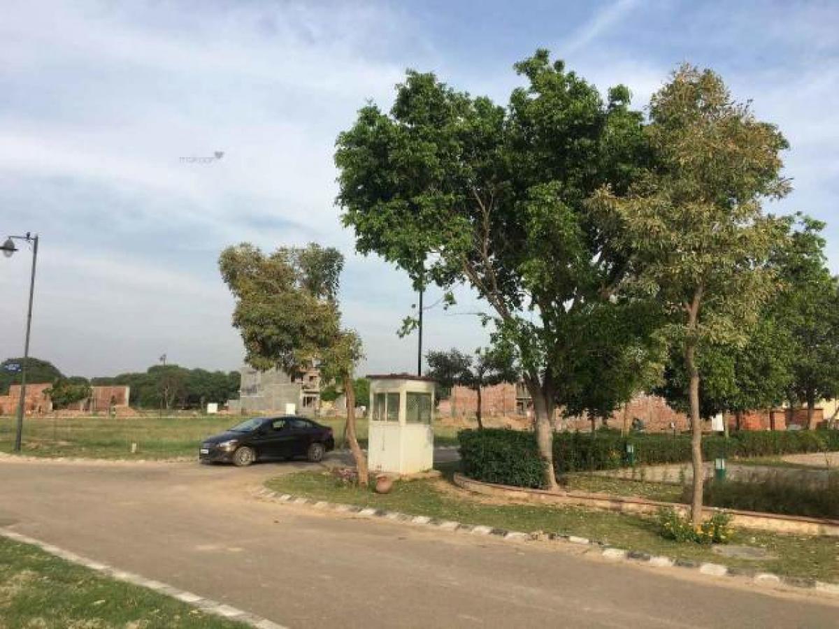  Land in Mohali, India No. 33157