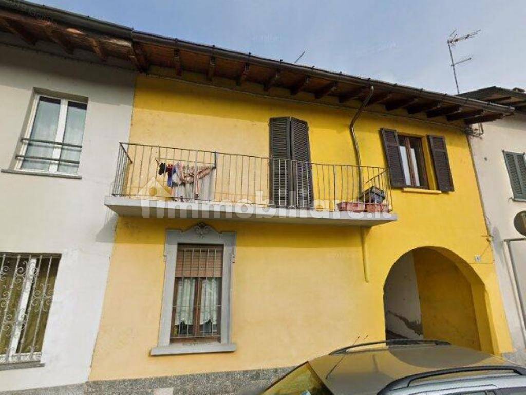 Квартира с 2 спальнями в Безоццо, Италия № 283527