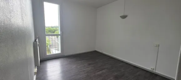 Apartamento de 2 dormitorios en Montelimar, France No. 321665 4