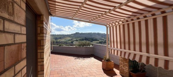 6 Schlafzimmer Doppelhaus in Ancona, Italy, Nr. 376441 30