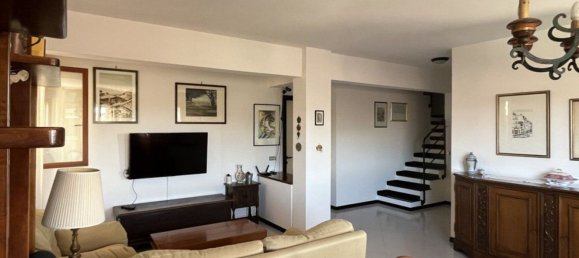 6 Schlafzimmer Doppelhaus in Ancona, Italy, Nr. 376441 3