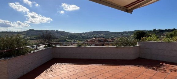 6 Schlafzimmer Doppelhaus in Ancona, Italy, Nr. 376441 32