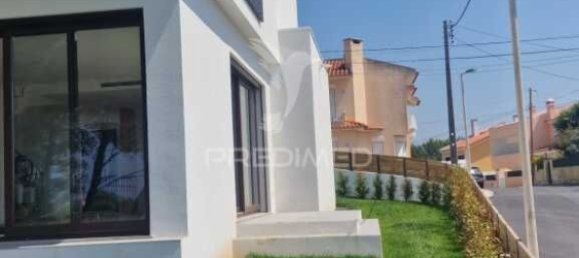 3 bedrooms House in Cascais, Portugal No. 163496 3