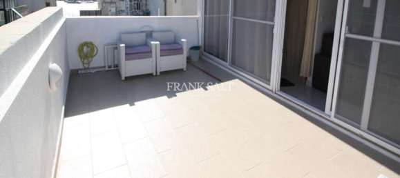 1 bedroom Penthouse in Sliema, Malta No. 4053 6