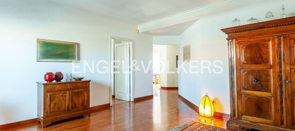5 rooms Penthouse in Rome, Italy No. 126834 3
