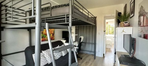 Квартира с 3 спальнями в Бри-сюр-Марн, Франция № 171438 11