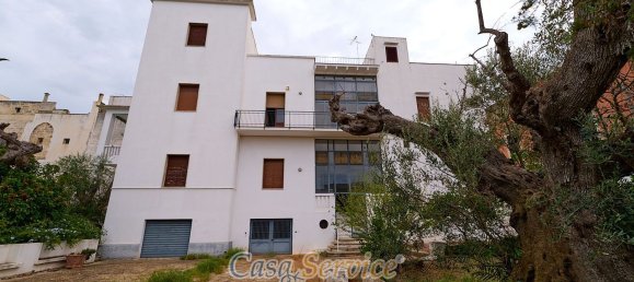 Casa de 16 divisões em Parabita, Italy N.º 60353 2