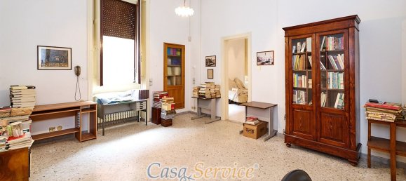 Casa de 16 divisões em Parabita, Italy N.º 60353 9