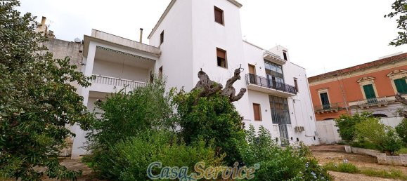 Casa de 16 divisões em Parabita, Italy N.º 60353 3