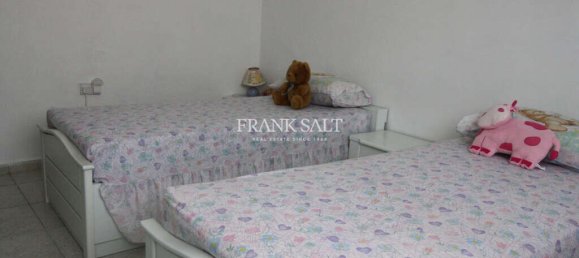 3 bedrooms Maisonette in Dingli, Malta No. 10782 6