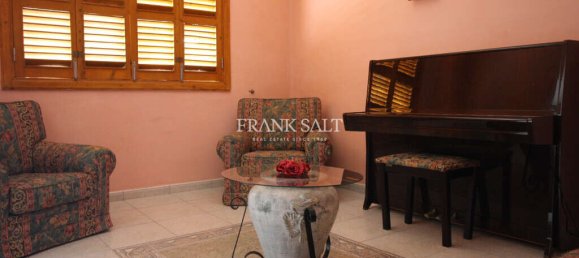 3 bedrooms Maisonette in Dingli, Malta No. 10782 3