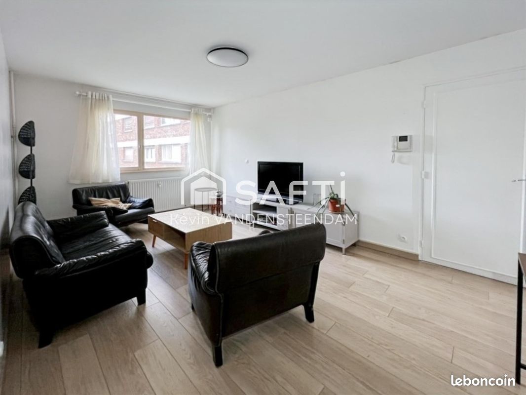 4 rooms Apartment in Loos, France No. 250925