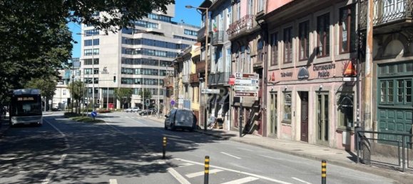 8 Schlafzimmer Gebäude in Porto, Portugal, Nr. 135797 2