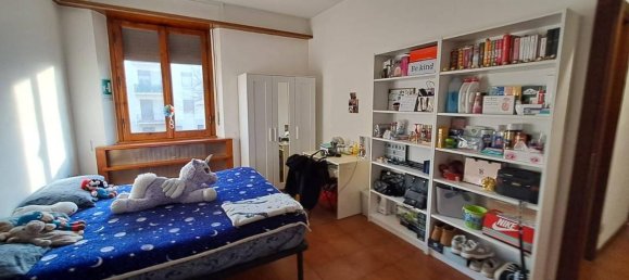 4 rooms Apartment in Florence, Italy No. 116659 17