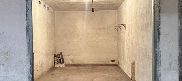 24m² Garage in Saluzzo, Italy No. 277973 10