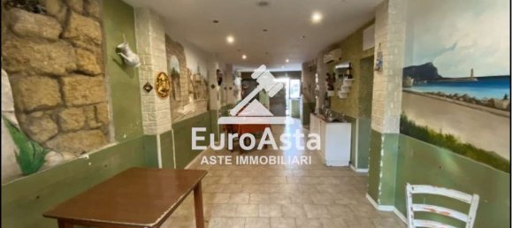 Propriété commerciale à Palermo, Italy 80m² No. 355162 8