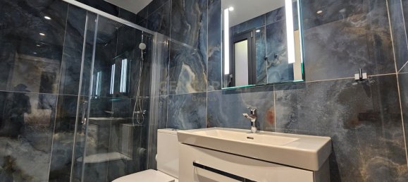 4 chambres Villa à Agios Athanasios, Cyprus No. 4019 20