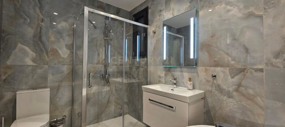 4 chambres Villa à Agios Athanasios, Cyprus No. 4019 10