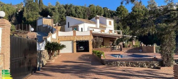 Villa de 3 dormitorios en Mijas, Spain No. 51641 3